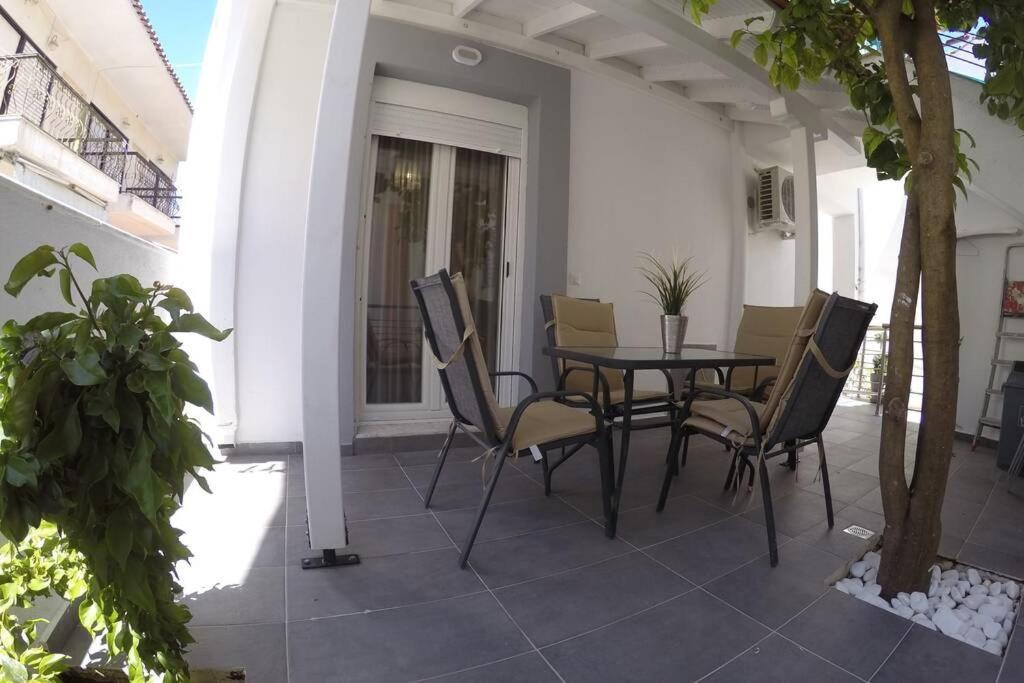 Polychrono New 2 Bedroom Apt. Just By The Sea! Buitenkant foto